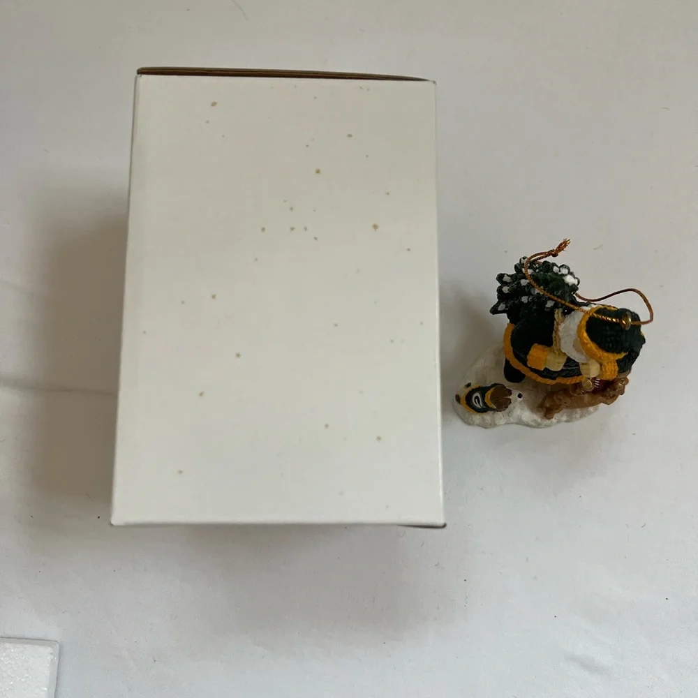Green Bay Packers Santa Dog Christmas Ornament Limited Edition Box Hologram